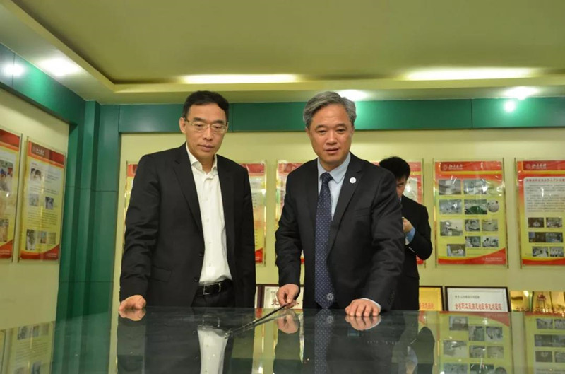 微信图片_20180426081309_副本.jpg